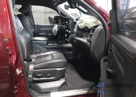 2021 Ram 2500 Limited 4X4 6'4 Box z USA, uszkodzony, nr VIN 3C6UR5SJ1MG628751